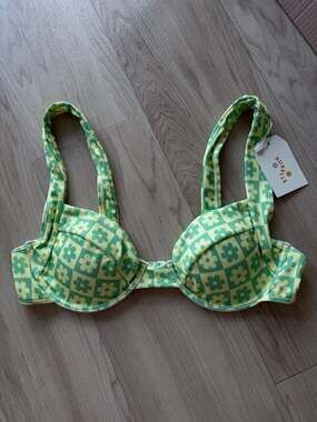 Aurelle Lola Green Checker Floral Underwire Bikini Top Size XL